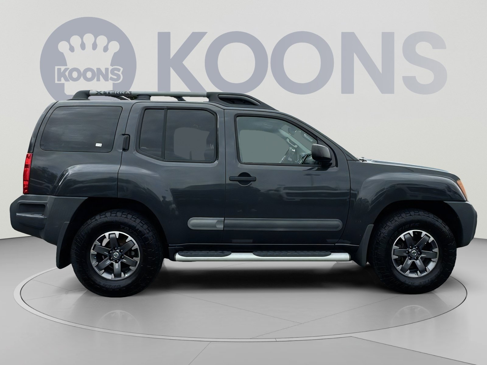 Used 2015 Nissan Xterra PRO-4X AWD/4WD image 12