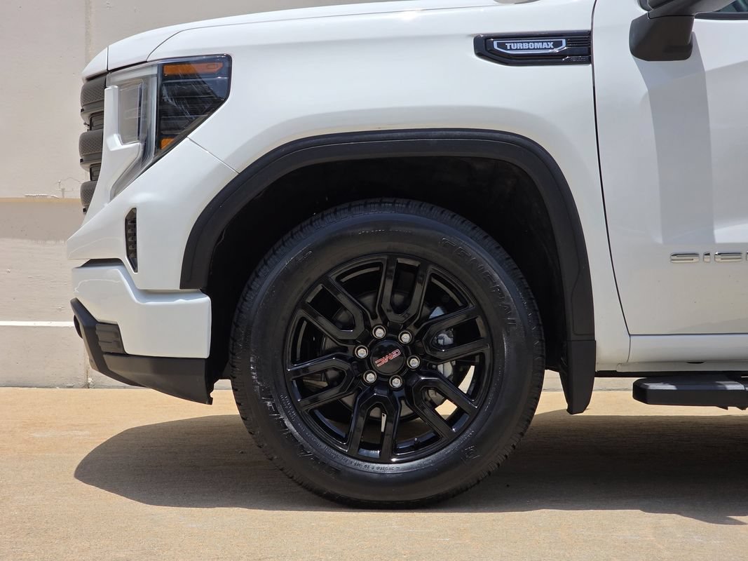 Used 2026 GMC Sierra 1500 Pro w/ Graphite Edition RWD image 42