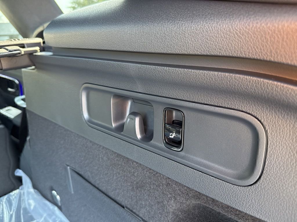 New 2026 Mercedes-Benz GLC 300 GLC 300 image 30