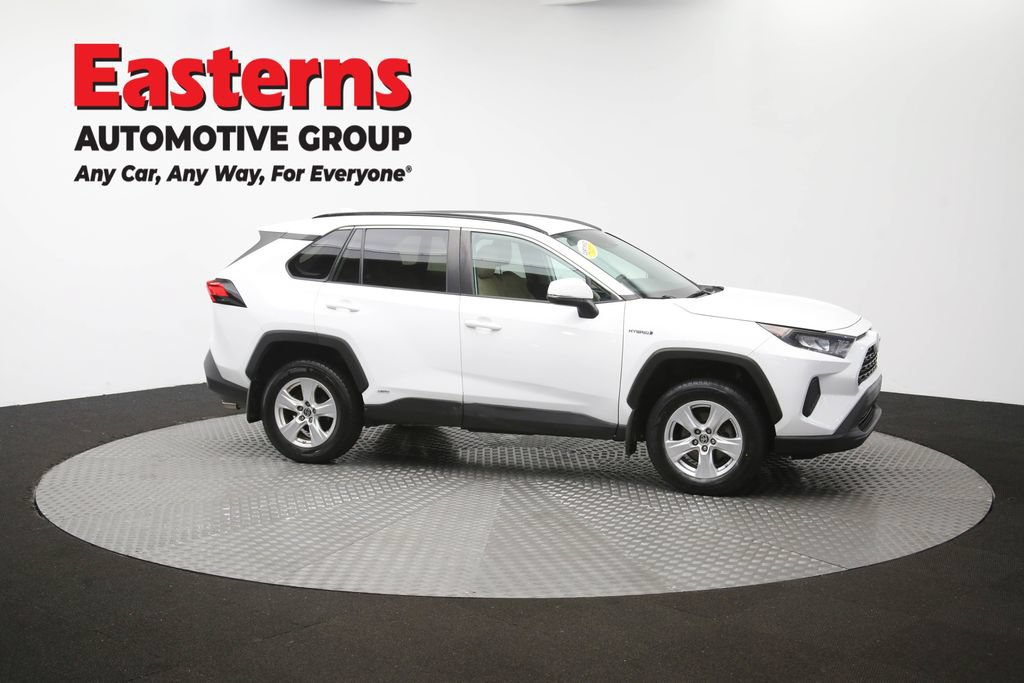 Used 2021 Toyota RAV4 LE w/ Carpet Mat Package (TMS) AWD/4WD image 48