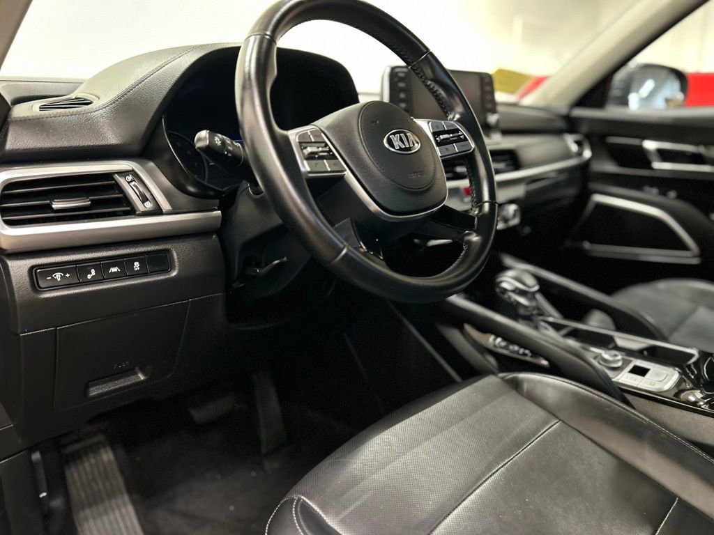 Used 2021 Kia Telluride LX image 13