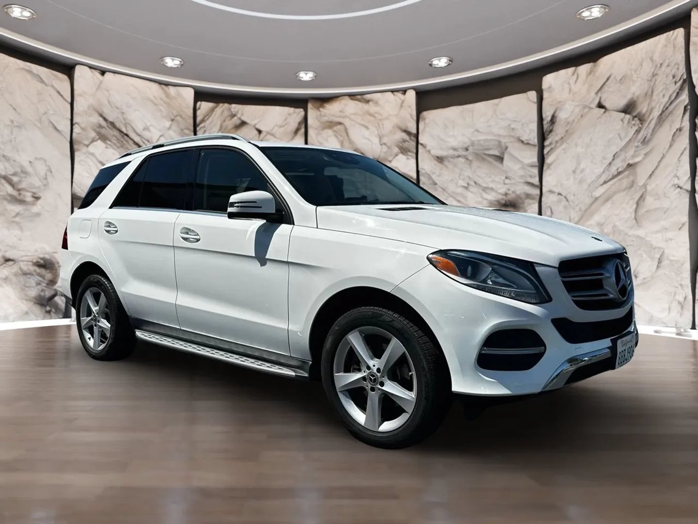 Used 2018 Mercedes-Benz GLE 350 image 3
