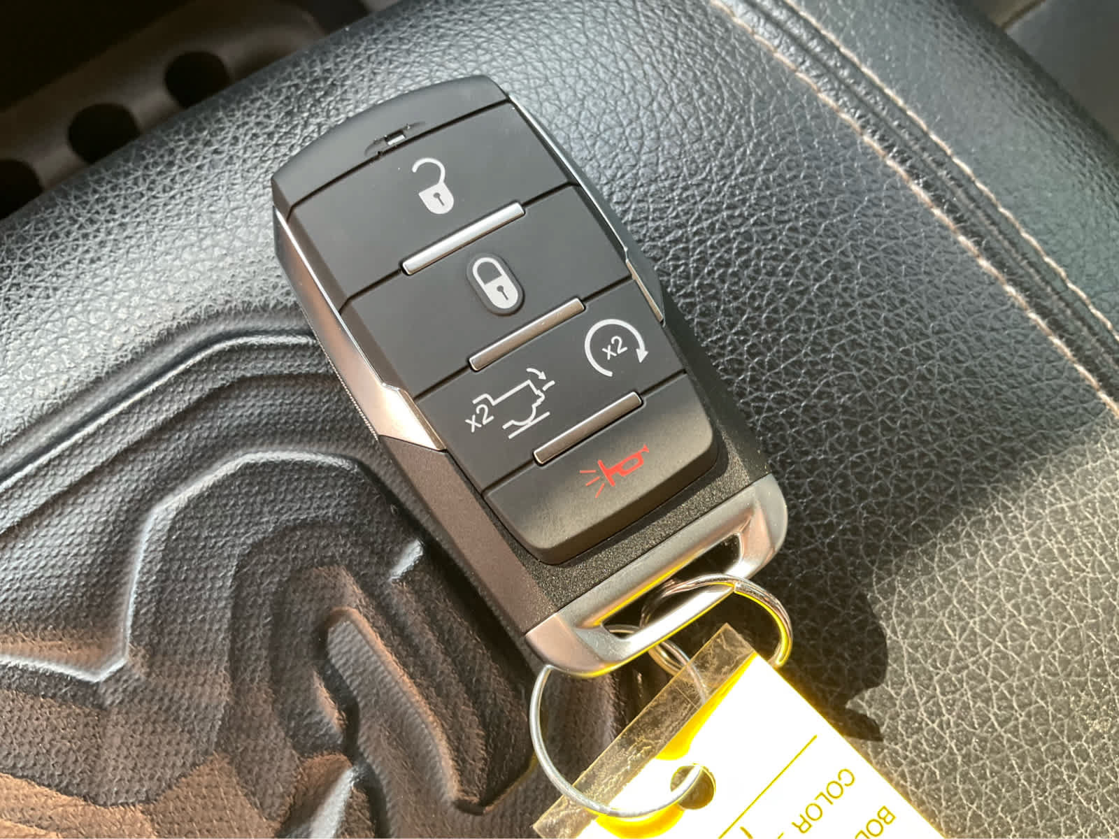 Used 2019 RAM 1500 Laramie AWD/4WD image 27
