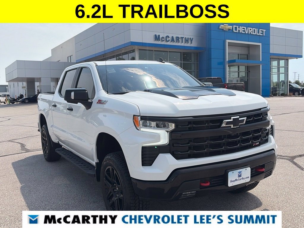 Used 2023 Chevrolet Silverado 1500 LT Trail Boss w/ Convenience Package II AWD/4WD image 1