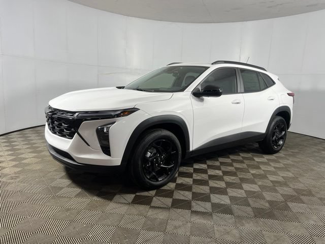 New 2026 Chevrolet Trax LT w/ Driver Confidence Package FWD image 1