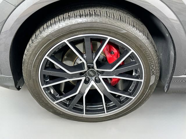 Used 2022 Audi Q8 Premium Plus w/ Premium Plus Package AWD/4WD image 32