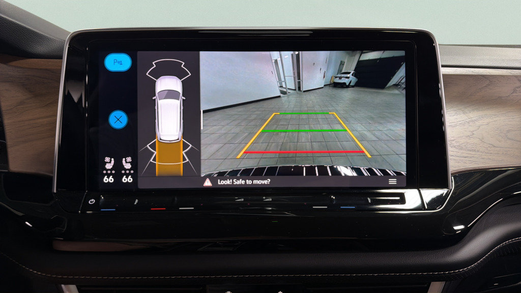 Certified 2026 Volkswagen Atlas SE FWD image 25