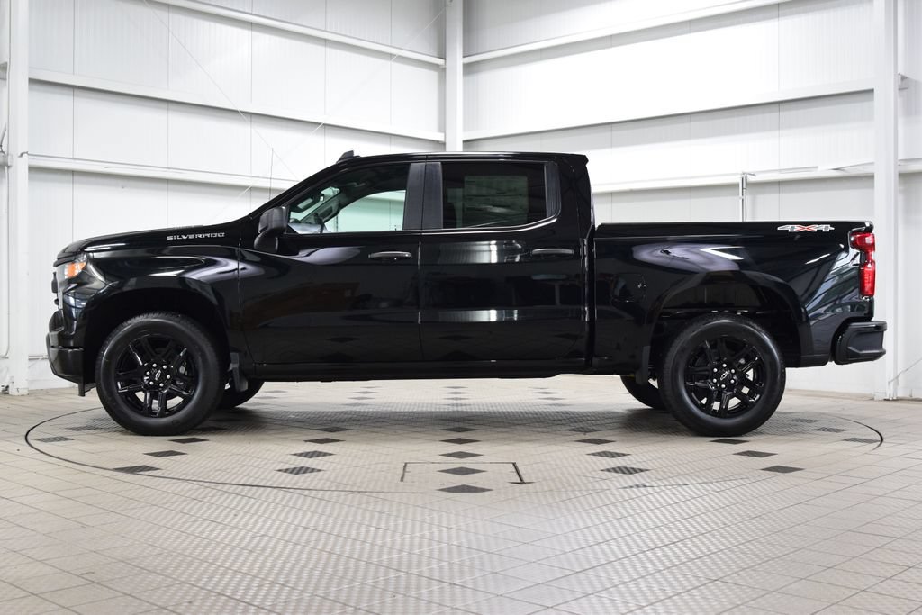 New 2026 Chevrolet Silverado 1500 Custom AWD/4WD image 4