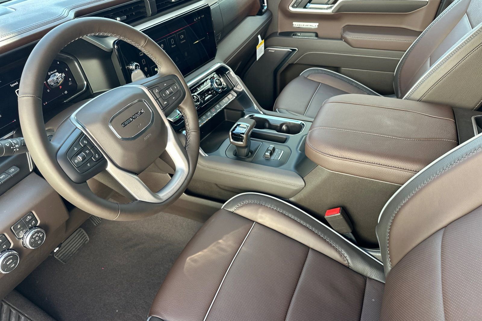 New 2026 GMC Sierra 1500 Denali w/ Denali Reserve Package AWD/4WD image 8
