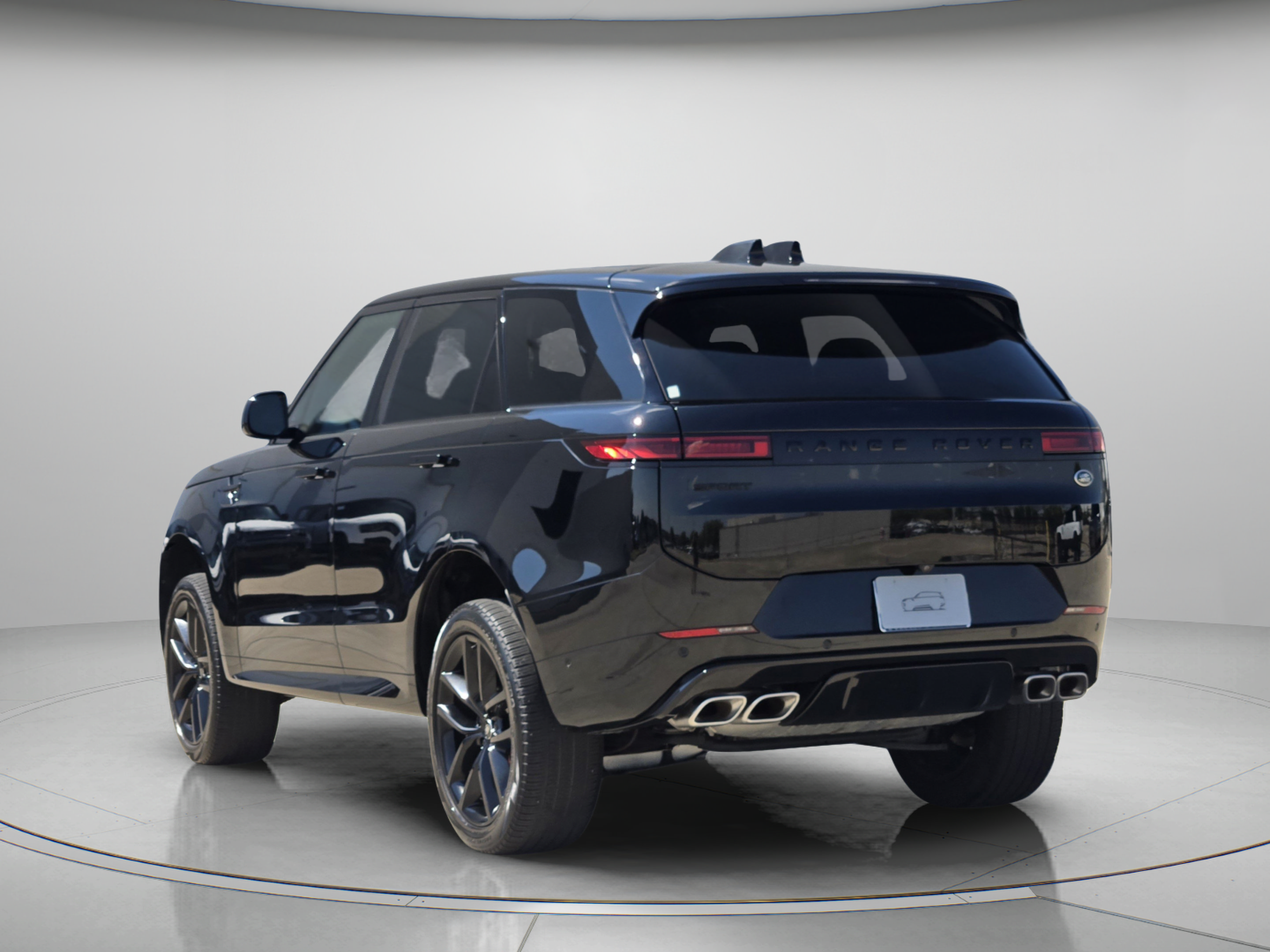 Certified 2023 Land Rover Range Rover Sport First Edition AWD/4WD image 3