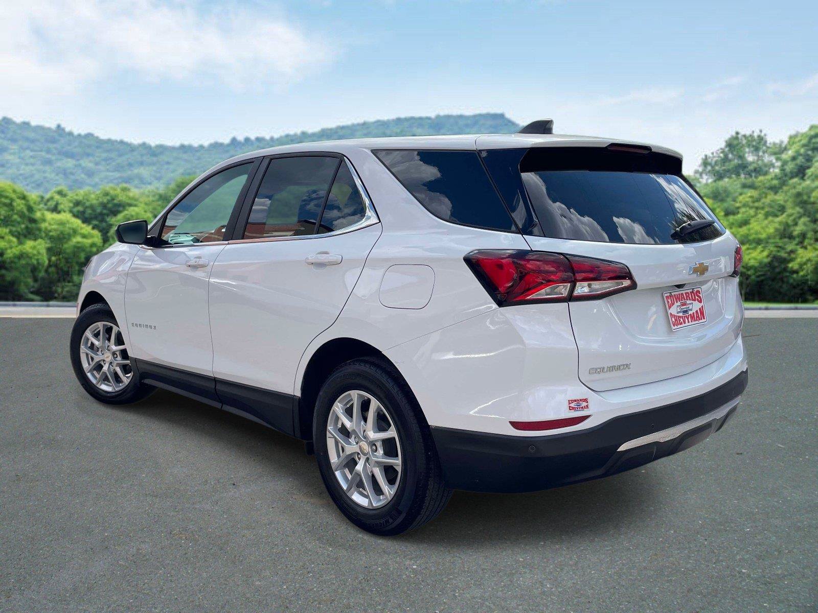 Used 2024 Chevrolet Equinox LT FWD image 23