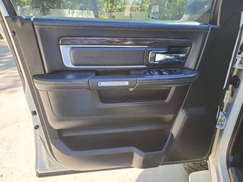 Used 2017 RAM 2500 Limited image 22