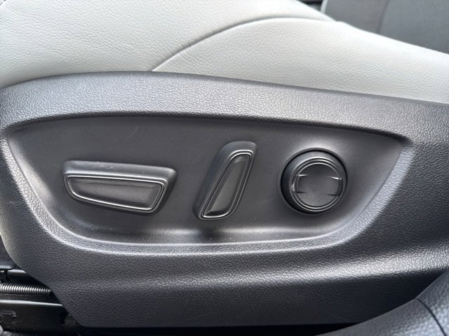 Certified 2025 Toyota Corolla XSE image 25