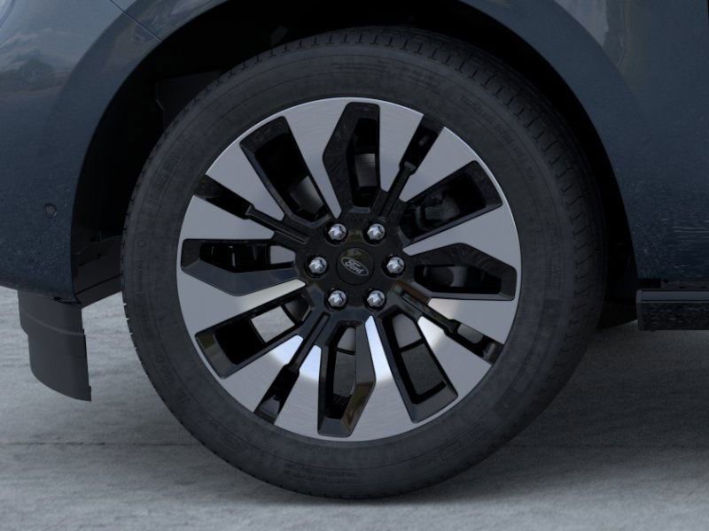 New 2025 Ford Expedition Max Platinum w/ Platinum Ultimate Package image 22