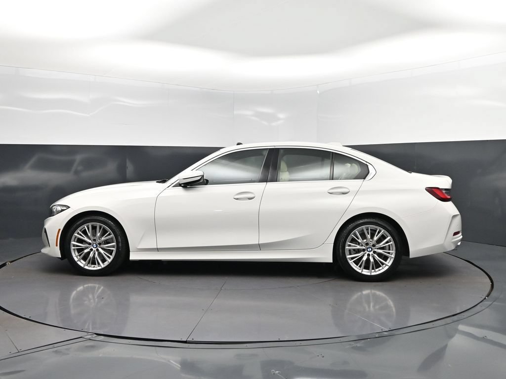 Certified 2023 BMW 330i Sedan w/ Driving Assistance Package RWD image 4