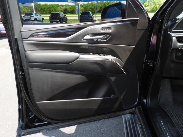 Used 2023 Cadillac Escalade V w/ LPO, Floor Liner Package image 59
