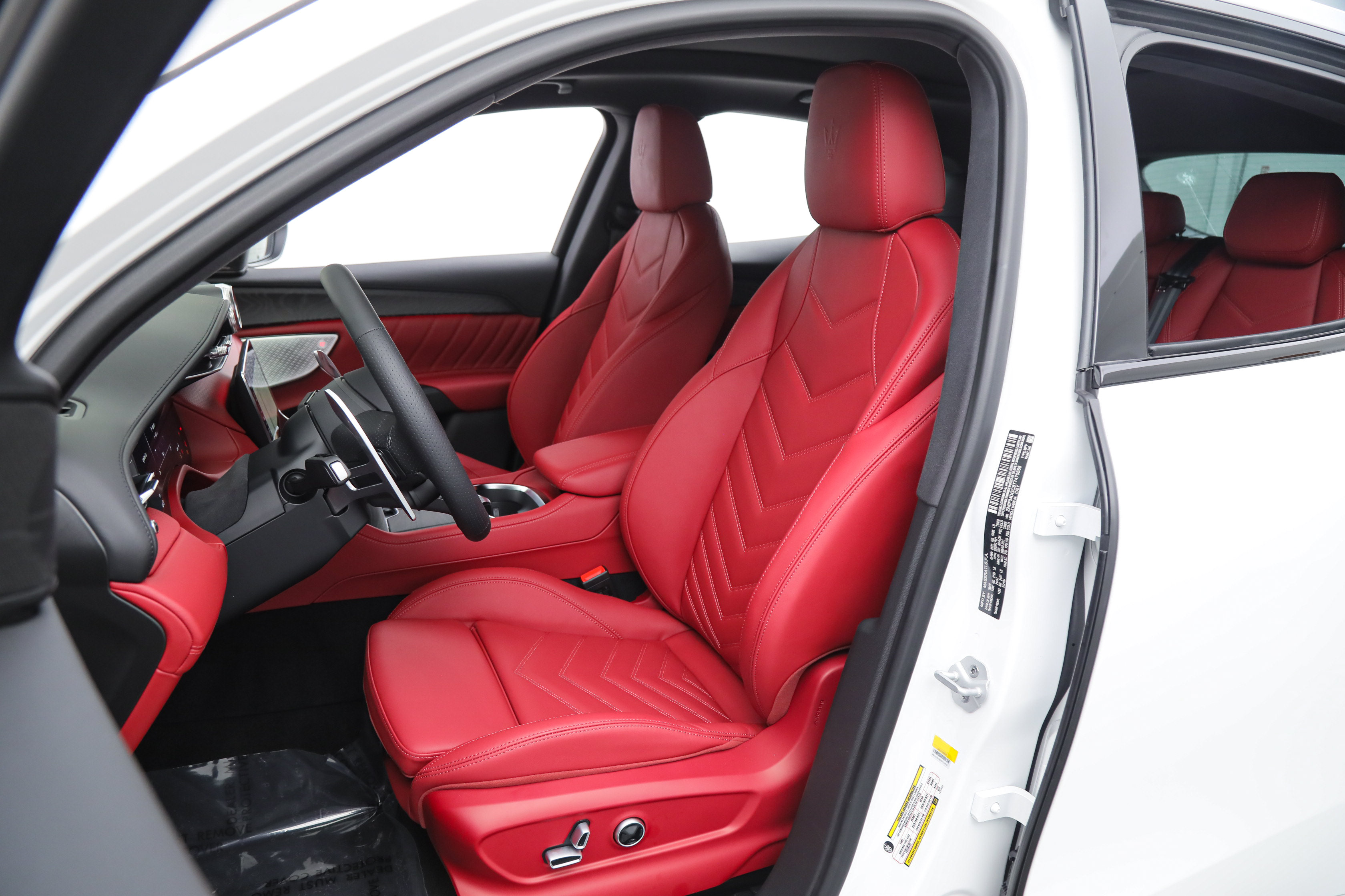 New 2026 Maserati Grecale Modena AWD/4WD image 17
