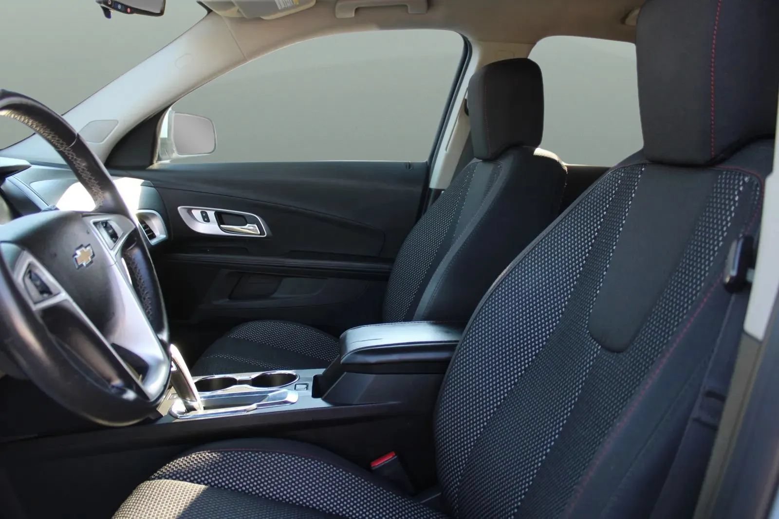 Used 2015 Chevrolet Equinox LT AWD/4WD image 13