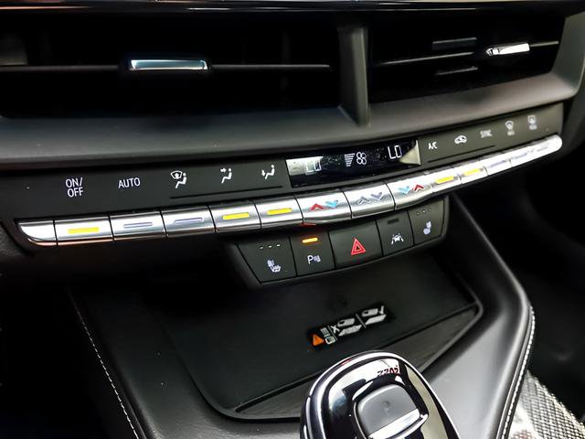 Used 2022 Cadillac CT4 V Blackwing w/ Driver Assist Package RWD image 21
