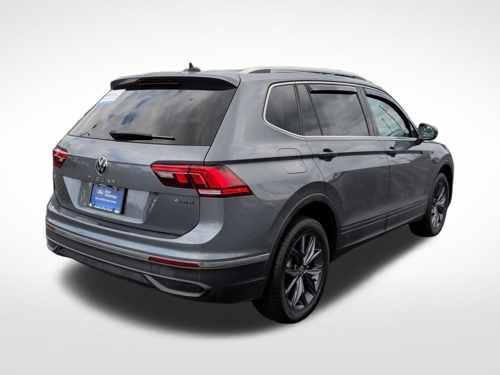 Used 2022 Volkswagen Tiguan SE AWD/4WD image 7