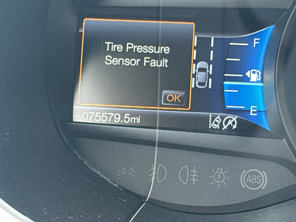 Used 2020 Ford Edge SEL image 26