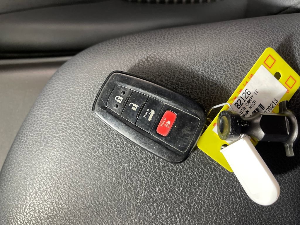 Certified 2023 Toyota Camry SE image 24