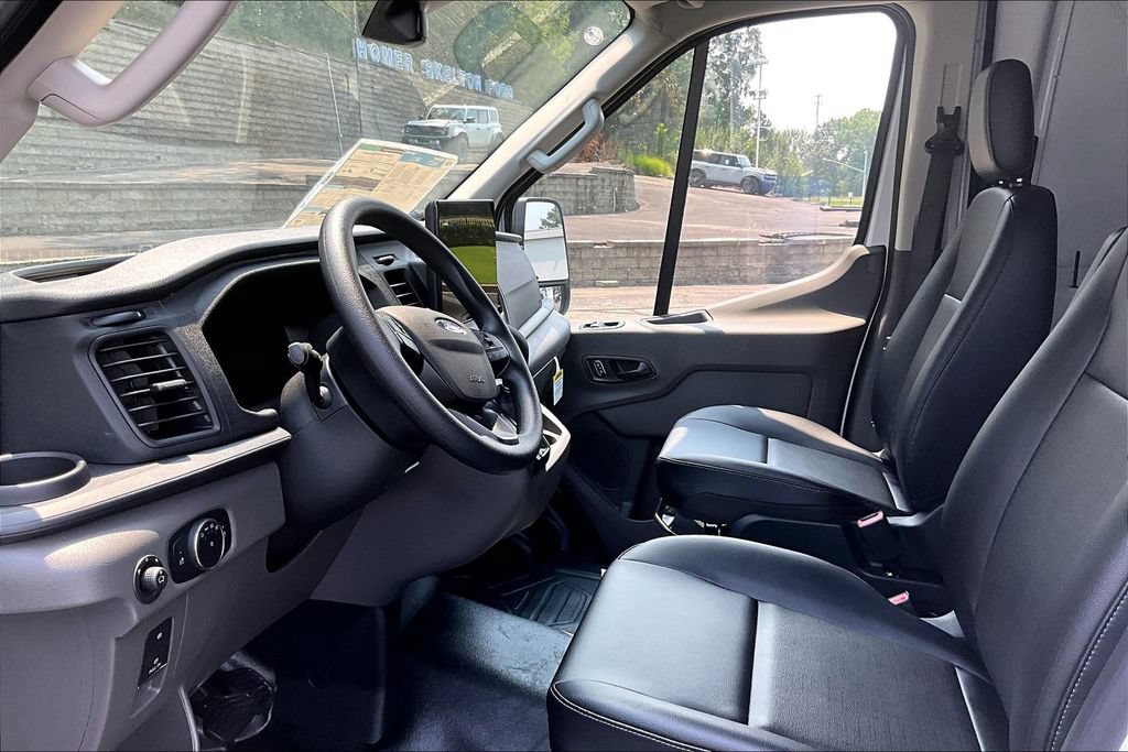 New 2026 Ford Transit 350 148 Medium Roof RWD image 9