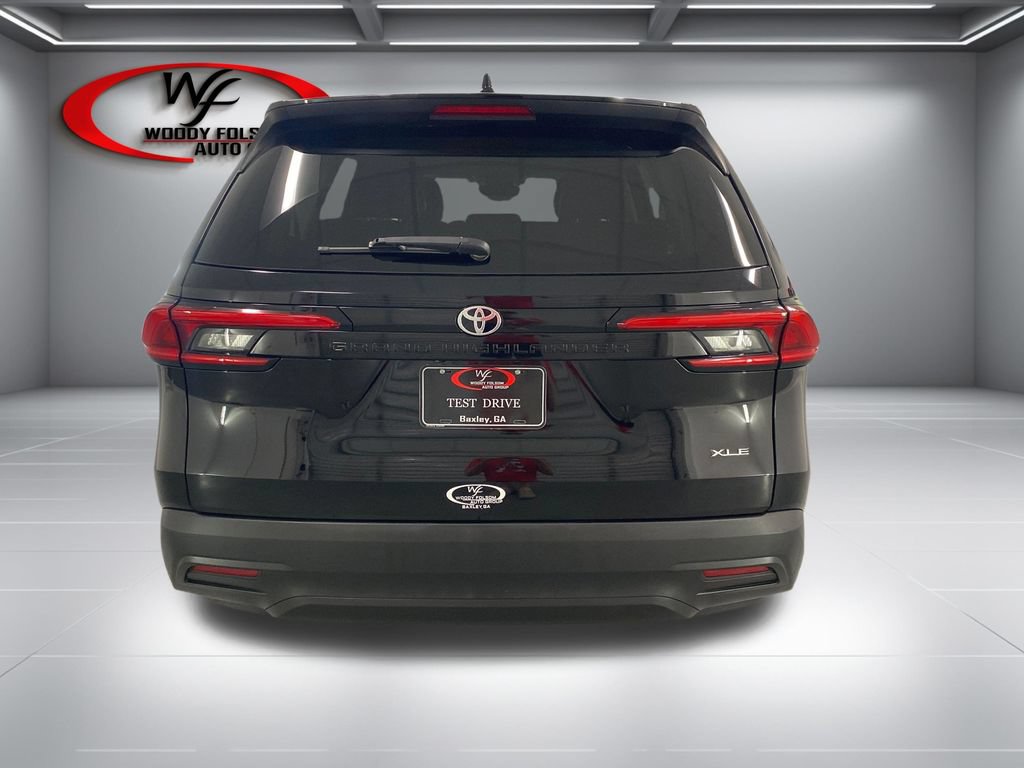Used 2024 Toyota Grand Highlander FWD image 7