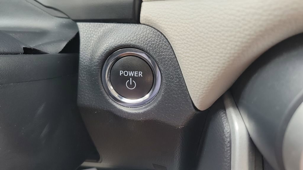 Used 2024 Toyota RAV4 Limited w/ Advanced Technology Package image 28