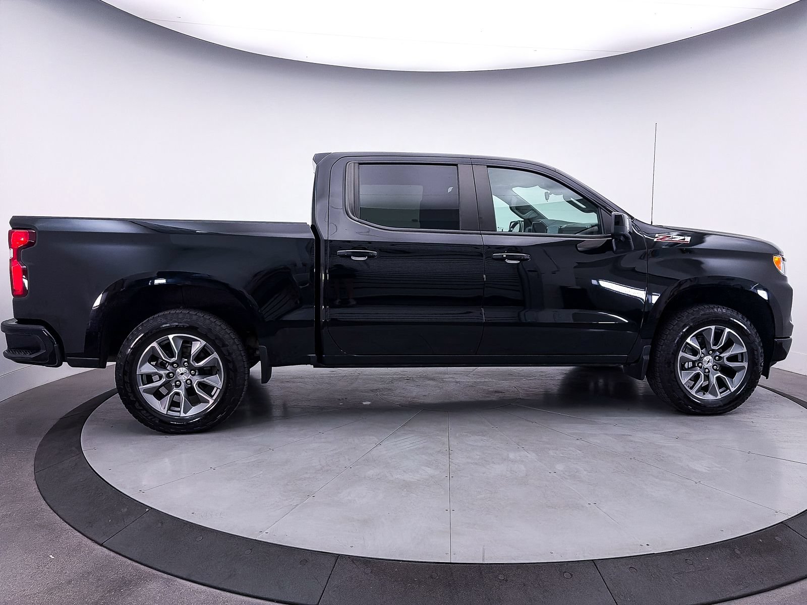 Used 2024 Chevrolet Silverado 1500 RST w/ All Star Edition Plus