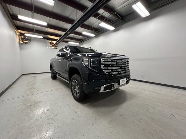 Certified 2023 GMC Sierra 1500 Denali w/ Denali Reserve Package AWD/4WD image 2