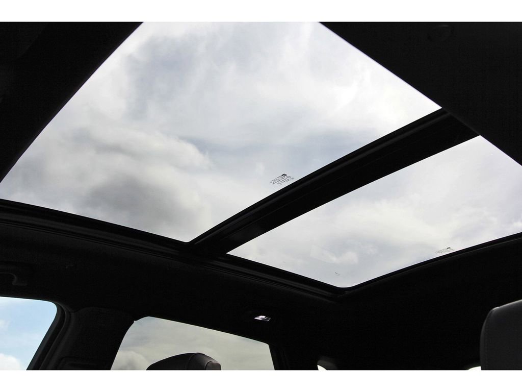 New 2024 Cadillac XT5 Sportv w/ Technology Package image 23