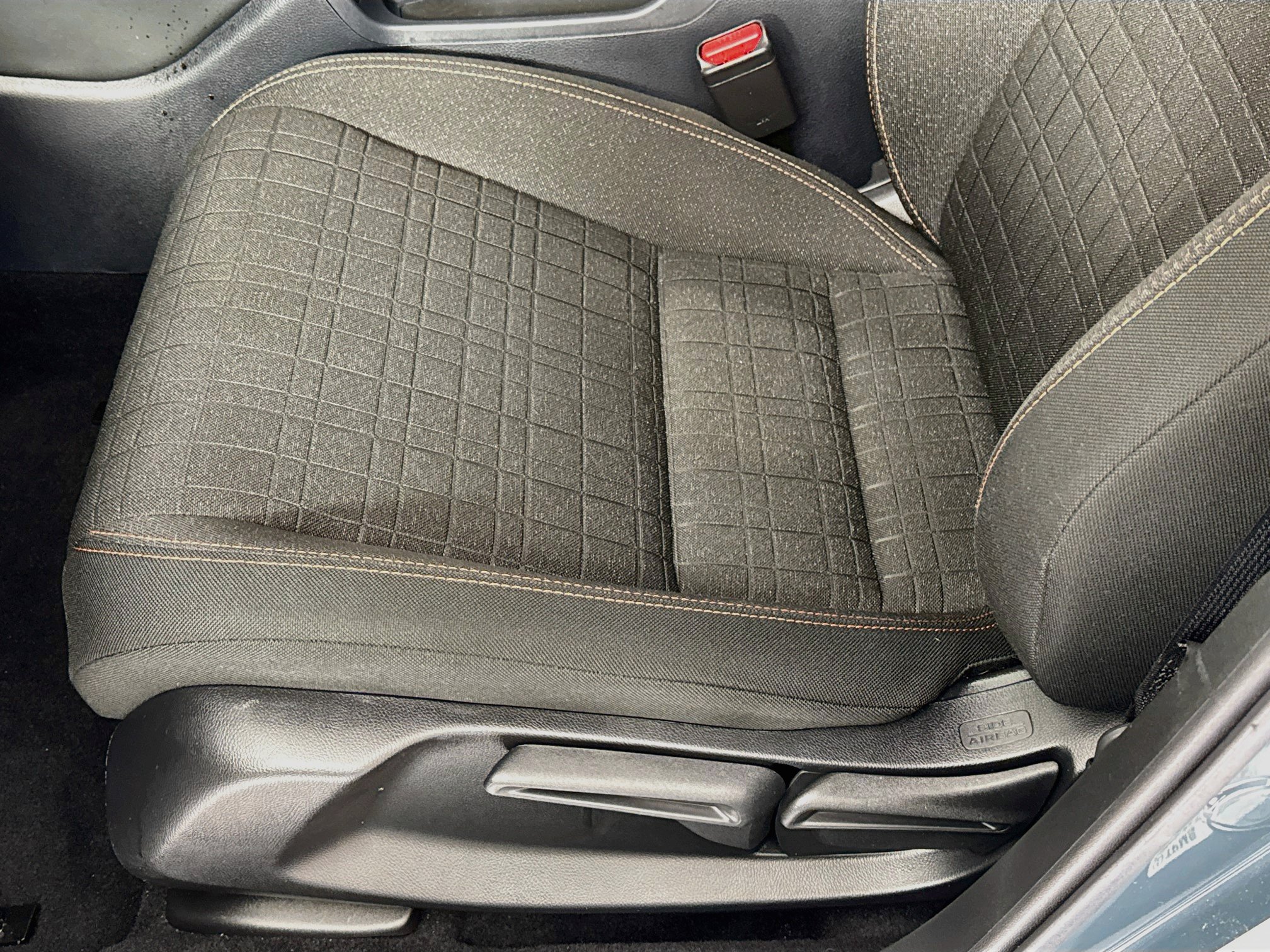Certified 2024 Honda HR-V Sport image 18