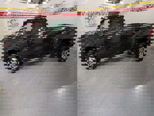 Used 2019 GMC Sierra 3500 Denali w/ Duramax Plus Package image 4