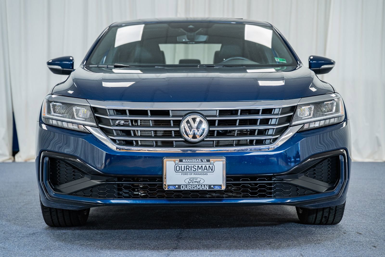 Used 2021 Volkswagen Passat 2.0T R-Line image 2