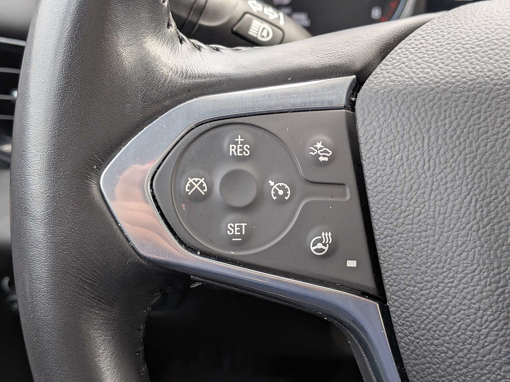 Certified 2021 Chevrolet Traverse Premier FWD image 25