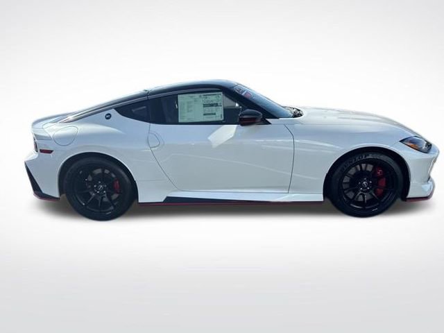 New 2025 Nissan Z NISMO w/ Floor Mat Package RWD image 3