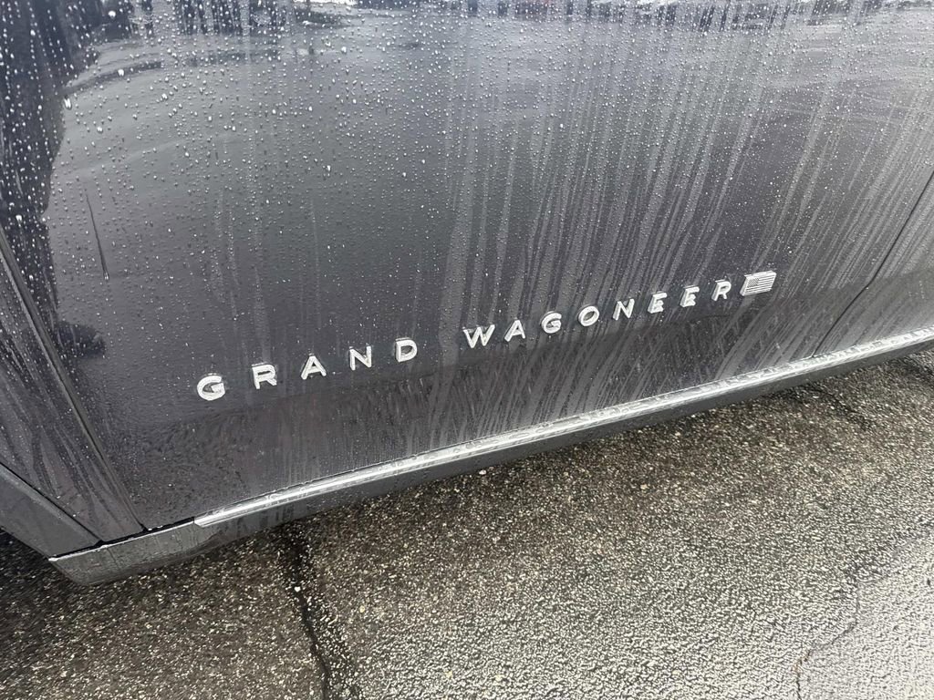 Used 2023 Jeep Grand Wagoneer 4WD image 12