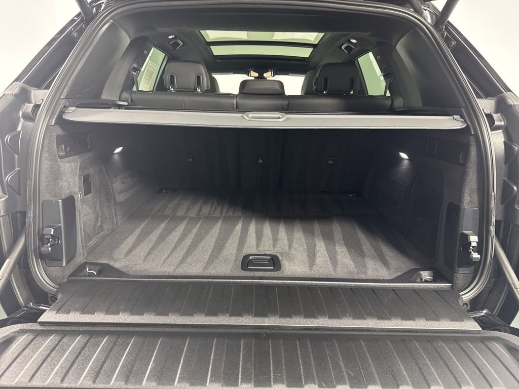 Certified 2022 BMW X5 xDrive40i w/ Premium Package image 8