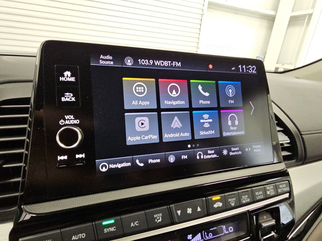 New 2026 Honda Odyssey Touring image 13