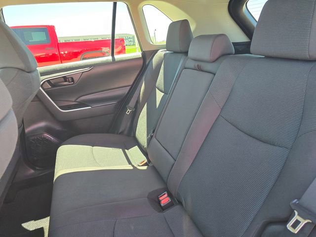 Used 2023 Toyota RAV4 LE AWD/4WD image 25