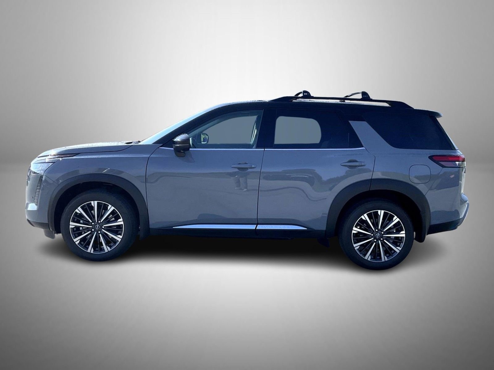 New 2026 Nissan Pathfinder Platinum w/ Cargo Package AWD/4WD image 8