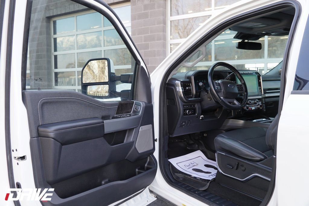 Used 2023 Ford F450 Lariat w/ Lariat Ultimate Package image 18