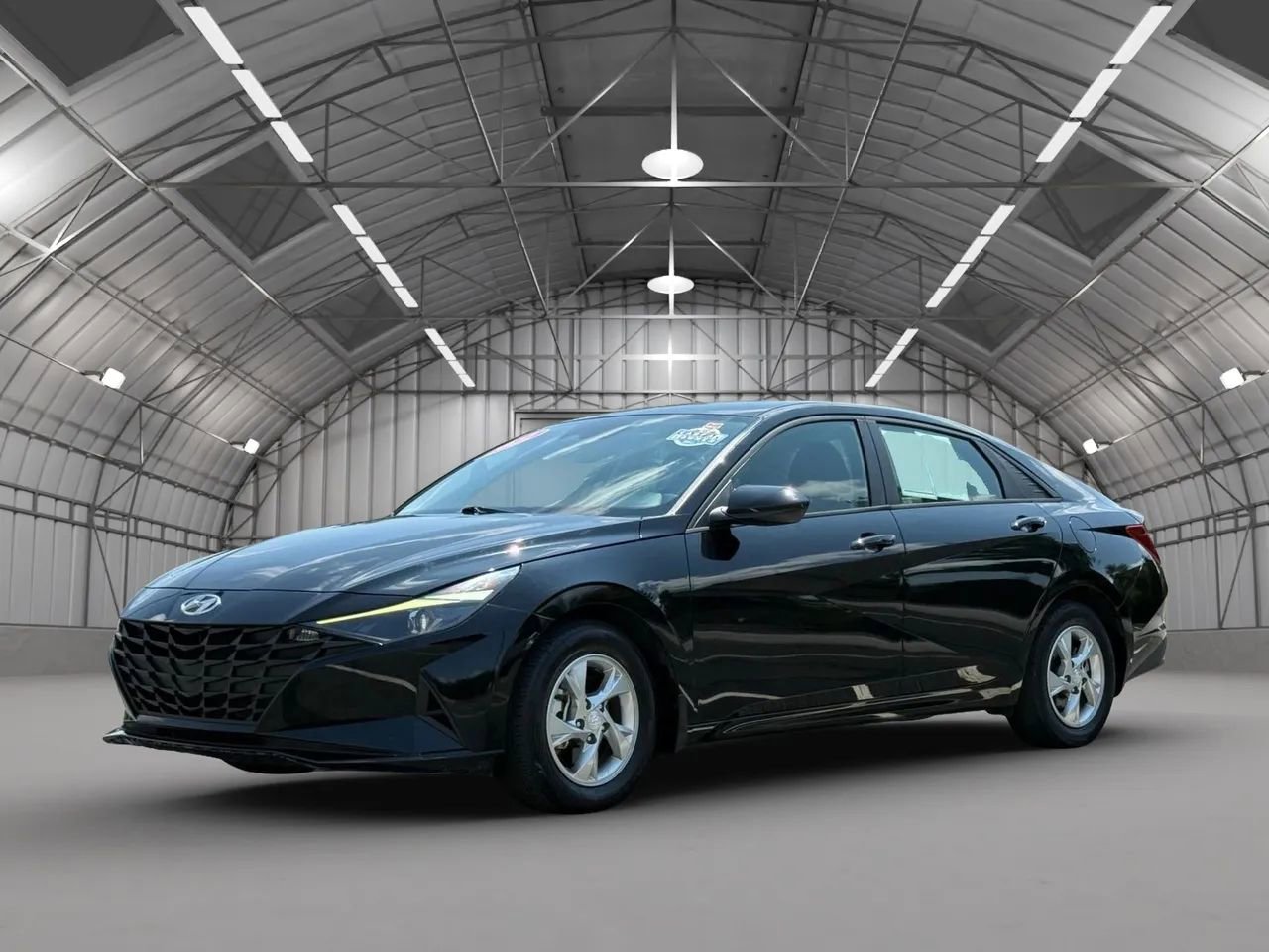 Used 2022 Hyundai Elantra SE image 3
