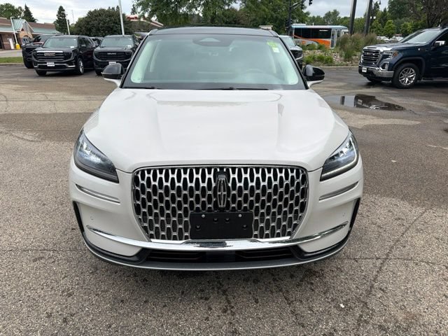 Used 2024 Lincoln Corsair AWD w/ Equipment Group 101A image 8