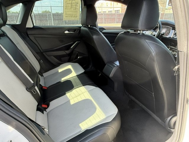 Used 2019 Volkswagen Jetta R-Line FWD image 25