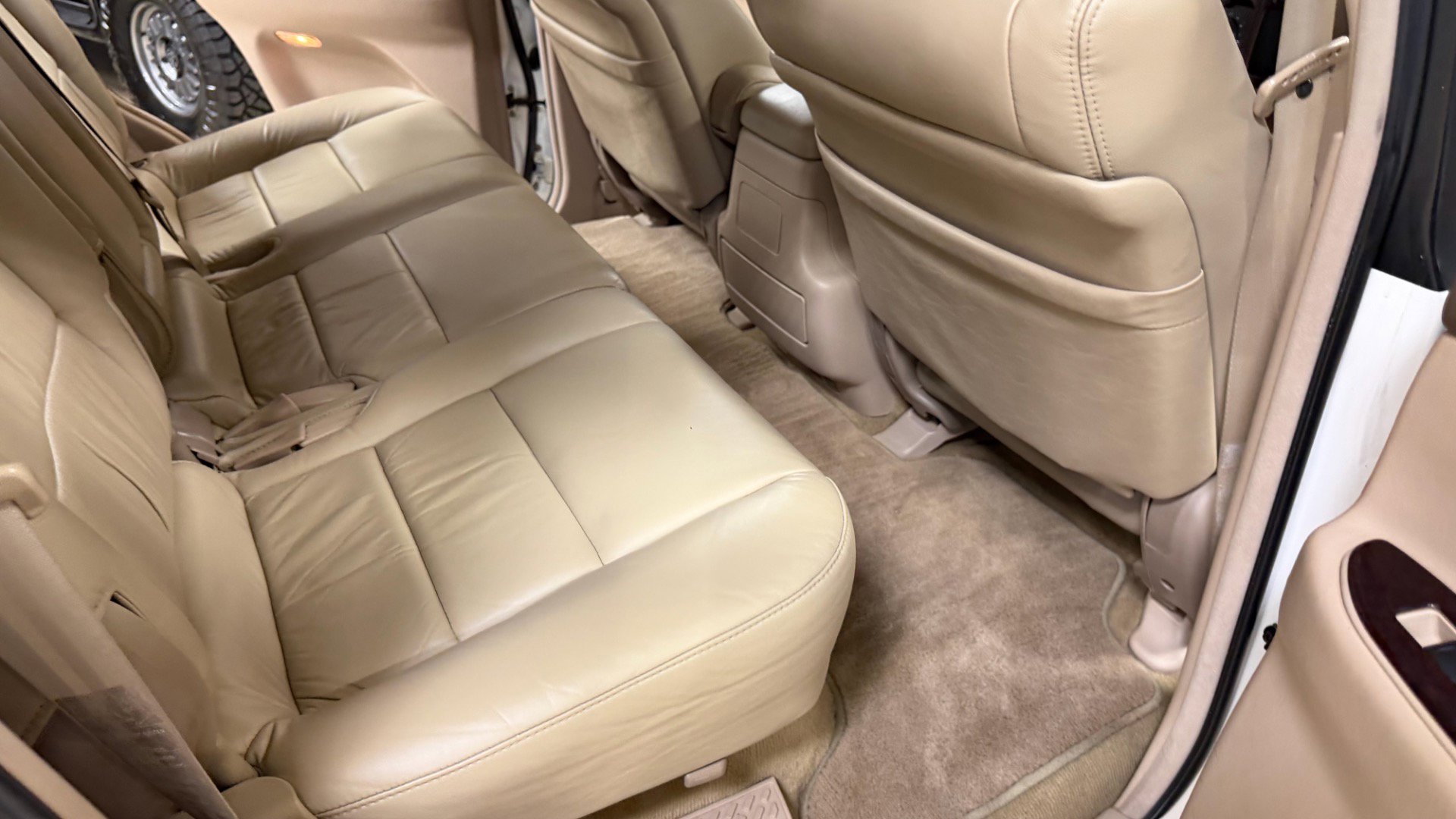 Used 1999 Toyota Land Cruiser AWD/4WD image 30