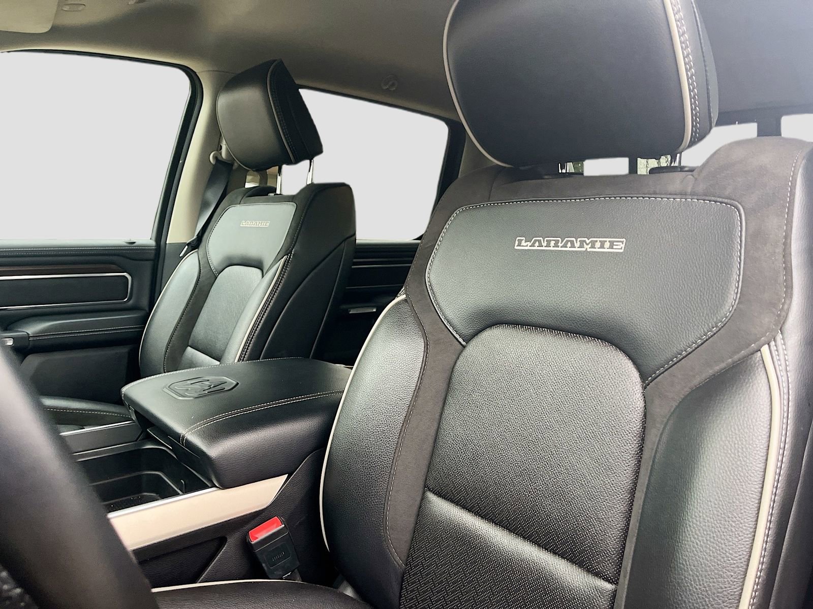 Used 2022 RAM 1500 Laramie image 21