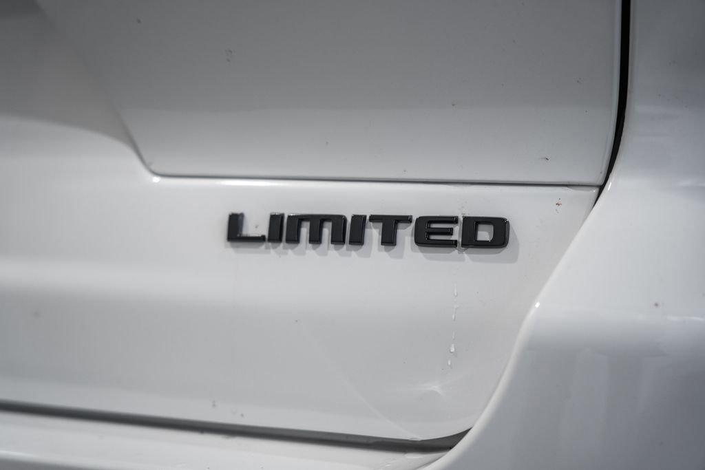 New 2025 Jeep Grand Cherokee L Limited w/ Luxury Tech Group II image 7