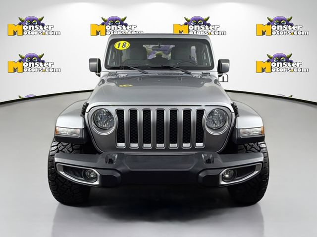 Used 2018 Jeep Wrangler Unlimited Sahara w/ Dual Top Group AWD/4WD image 2